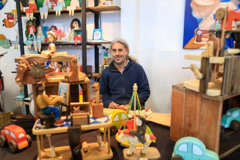 Sábado 20: taller de construcción de juguetes y función de marionetas para toda la familia