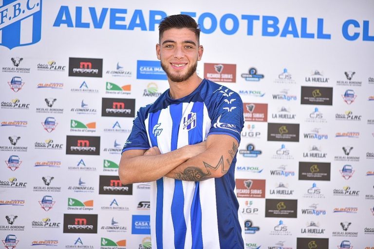 Jugador del Alvear FBC, Axel Barón, se mantiene estable en la Unidad de Terapia Intensiva