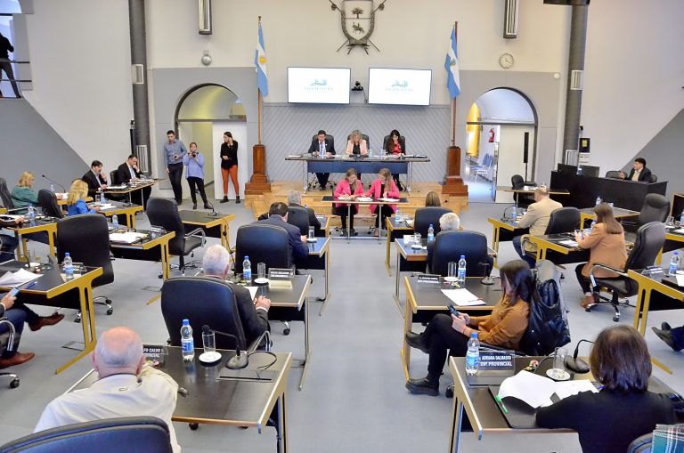 Escrutinio definitivo: la Cámara de diputados pampeana quedó 15 a 15 y el oficialismo no tiene quórum para sesionar