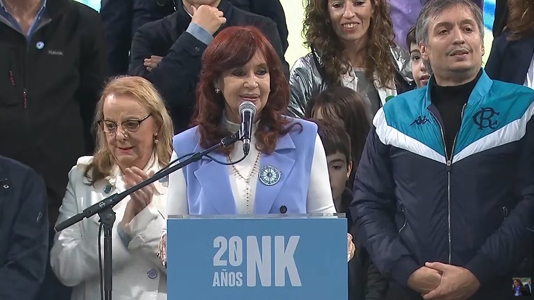“Este gobierno es infinitamente mejor que otro de Macri”, afirmó Cristina Kirchner en el acto en Plaza de Mayo