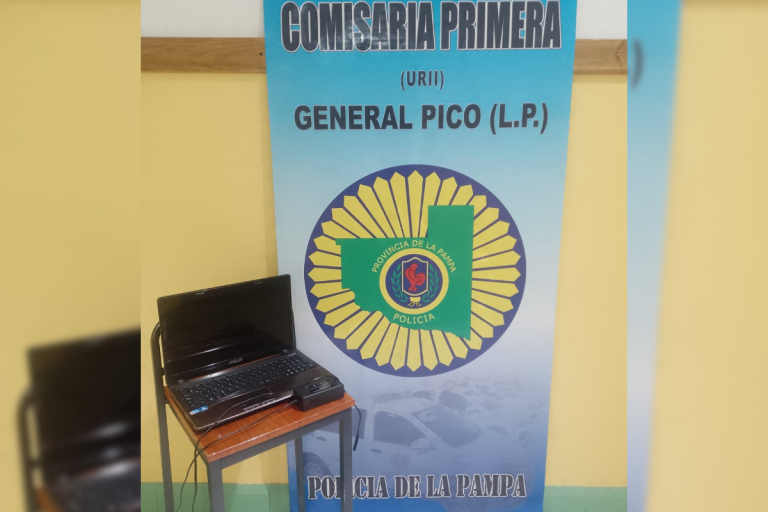 Personal de la Comisaría Primera recuperó una computadora robada a una comerciante en el barrio Rucci