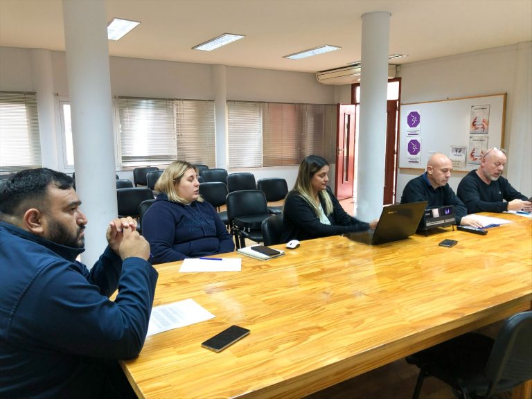El Consejo Consultivo Municipal de Tránsito se reunió para hablar de los espacios de estacionamiento