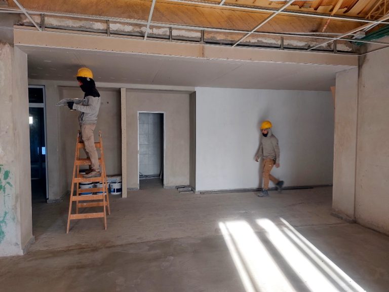 Resta finalizar un 20% de la obra de refacciones en el J.I.N. N°1 de la Escuela 111 de General Pico