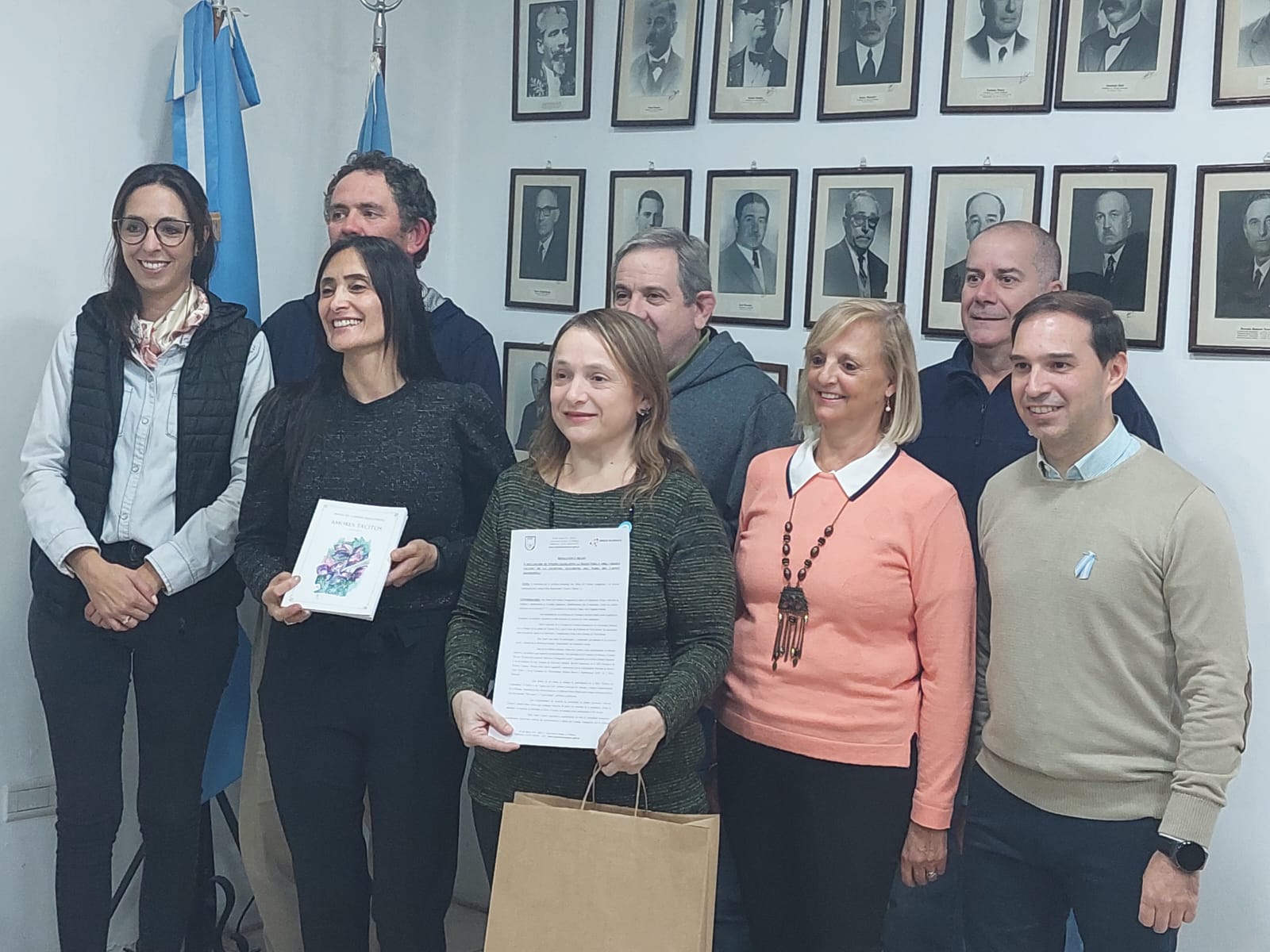 El Concejo Deliberante de Intendente Alvear declaró de interés legislativo la trayectoria y obra de la escritora María Arangurena