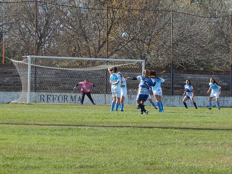 Este domingo se juega la cuarta fecha del Torneo Femenino en la cancha de Pico FBC