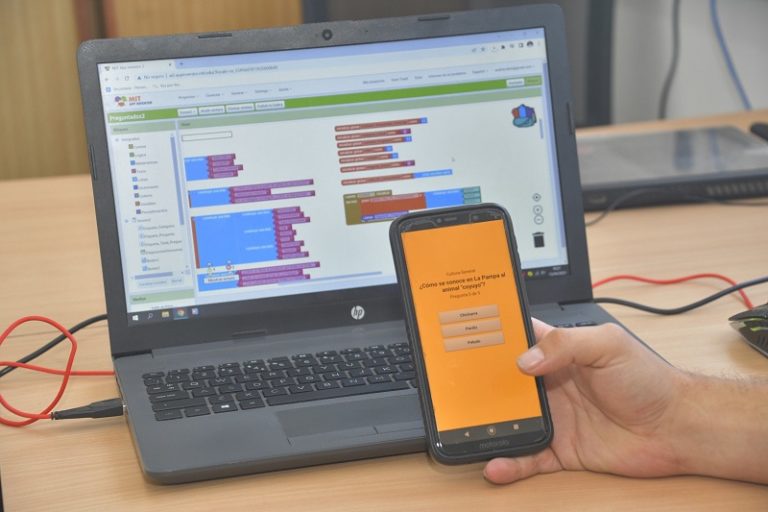 Abierta la inscripción a la segunda cohorte del “Taller de aplicaciones móviles: un enfoque creativo” para docentes y estudiantes