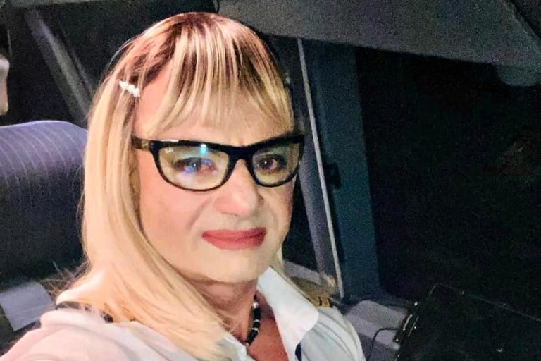 Traniela se convirtió en la primera mujer trans en pilotear un avión de línea comercial en la Argentina