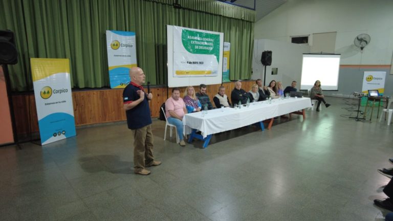 “Asumimos el compromiso ante los delegados de Corpico y de toda la sociedad de General Pico de rendir cuentas de manera mensual sobre los gastos que realizaremos con el dinero”, resaltó Hugo Santamarina