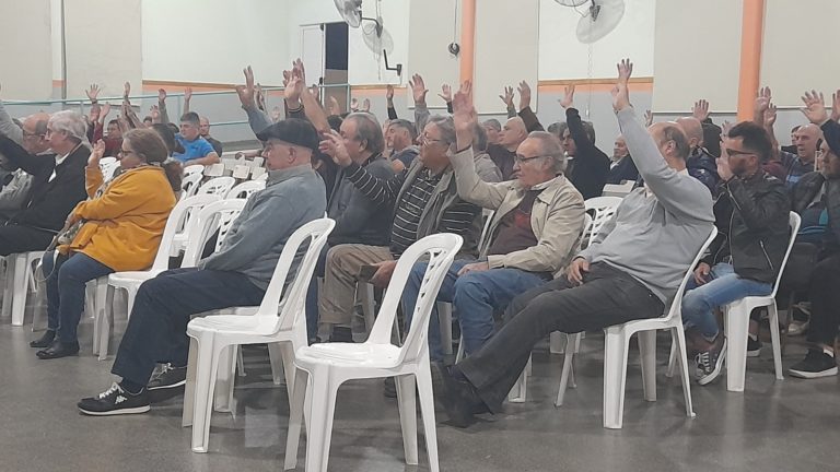 Corpico aprueba aporte solidario en boleta para colaborar con Bomberos Voluntarios de manera unánime