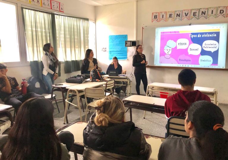 “Violencia en el noviazgo”: Estudiantes participaron de una charla en el Colegio Plan Federal