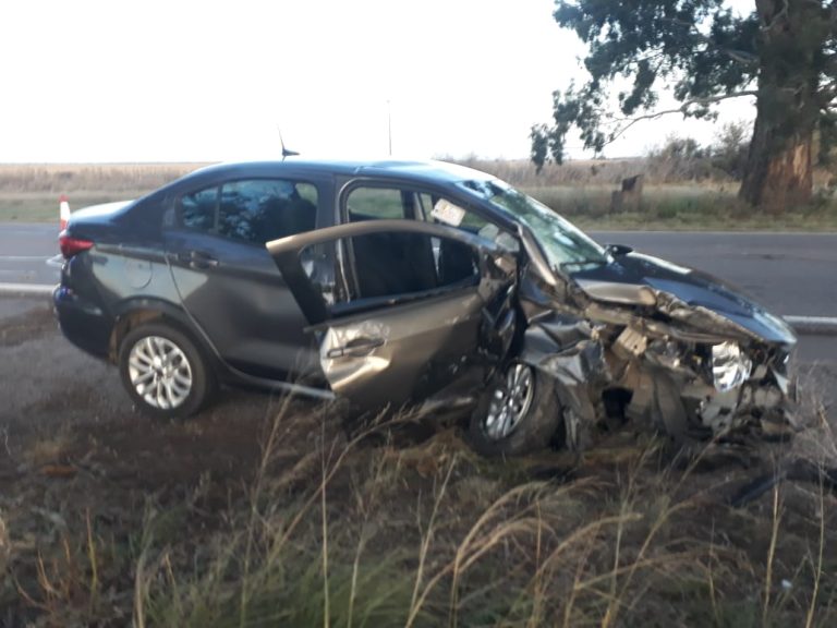 Triple choque en la Ruta 5 dejó a una mujer con fractura de cadera e internada en Terapia Intensiva en el Molas