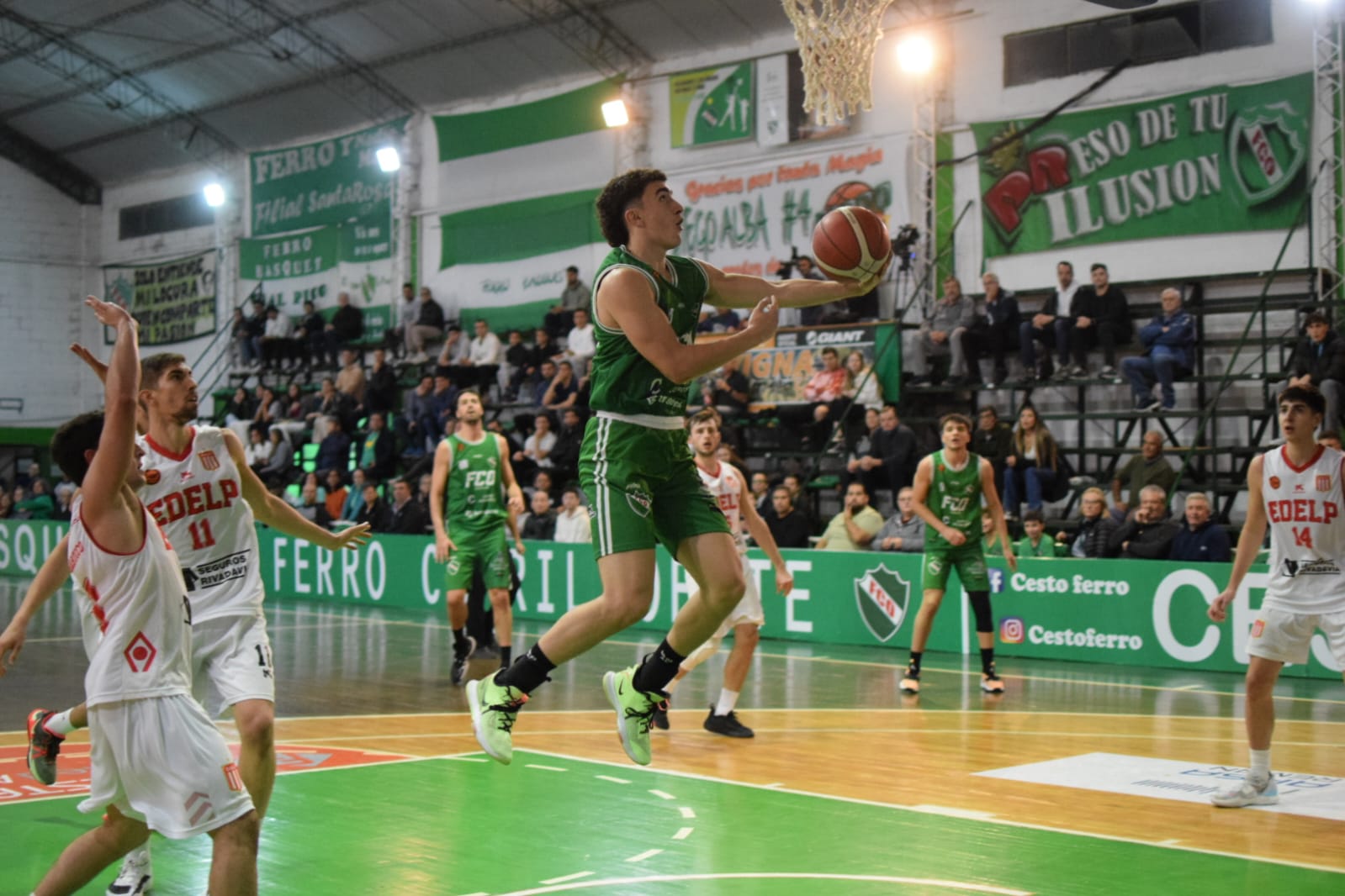 Ferro de Pico sigue intratable en la Liga Federal de Básquet