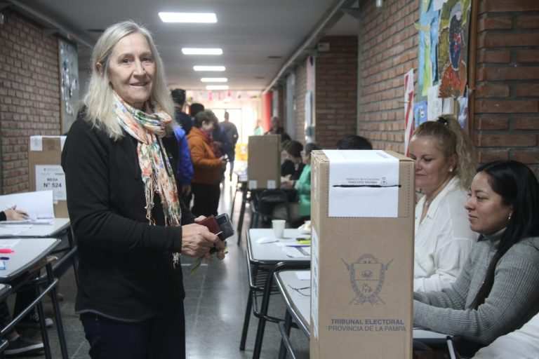 Leonor Aglae Fernández Orsi, candidata a Intendenta por Comunidad Organizada, expresó optimismo en elecciones de General Pico