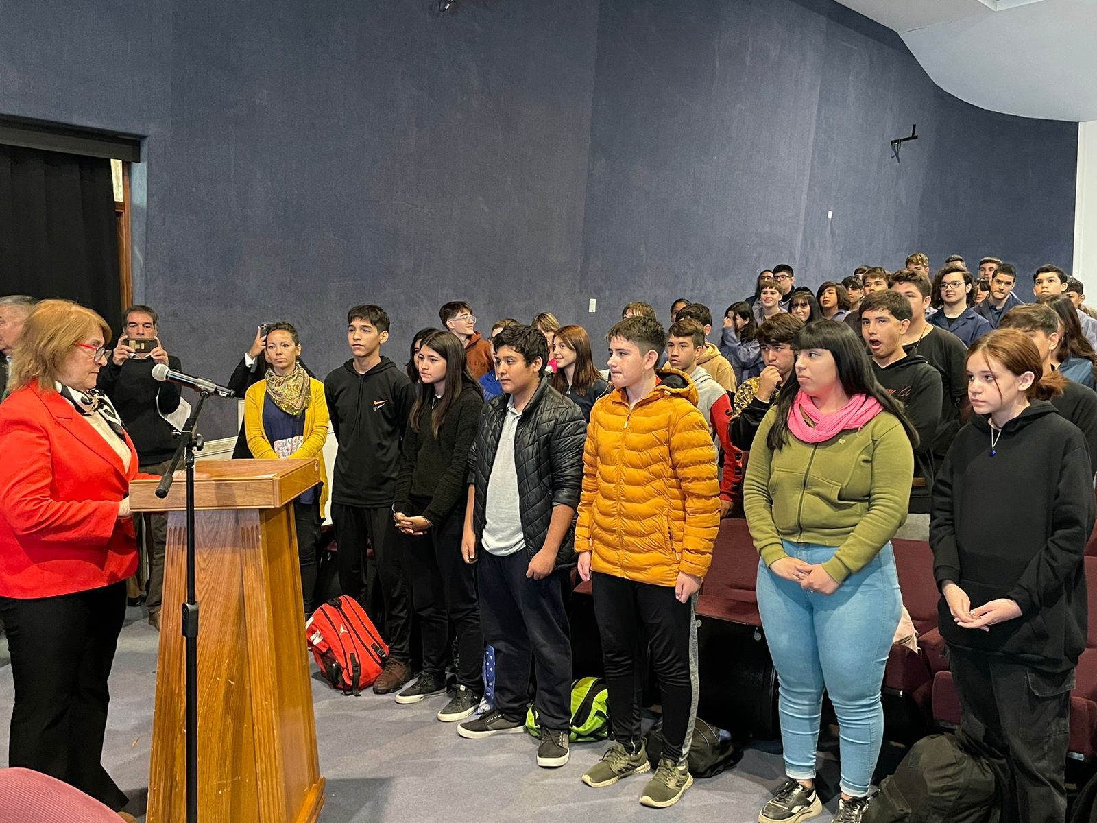 Más de 5800 estudiantes prometieron lealtad a las constituciones Nacionales y Provinciales