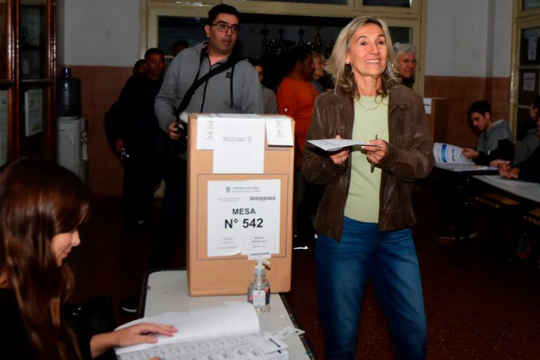 “Dejé todo en la cancha”: Alicia Mayoral, candidata a vicegobernadora, tras emitir su voto