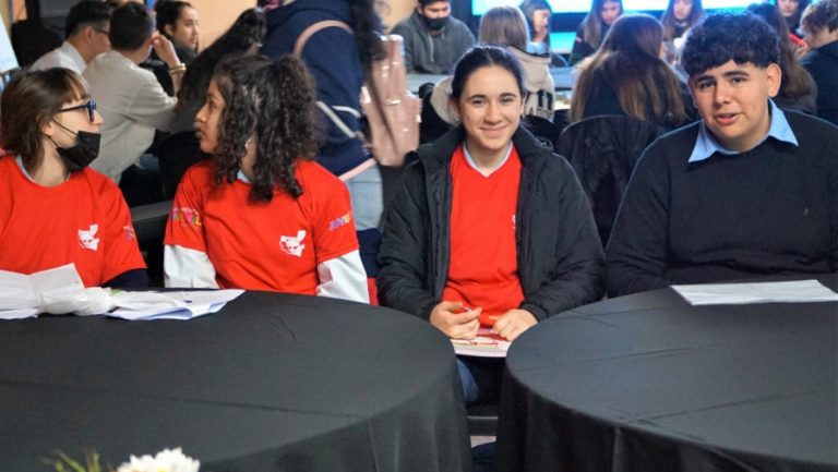 Comienzan las inscripciones para el “Parlamento Juvenil Pampeano 2023” con un premio de $400.000 para llevar a cabo el proyecto ganador