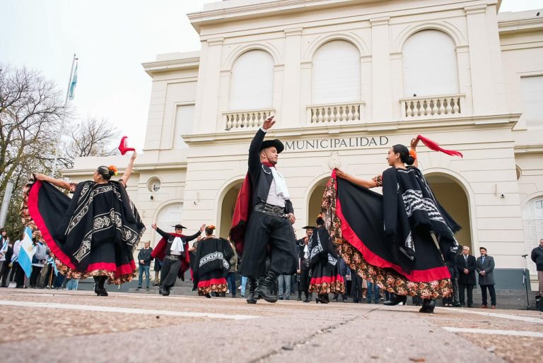 Se llevó a cabo el acto conmemoratorio en el 202° aniversario del fallecimiento del General Güemes