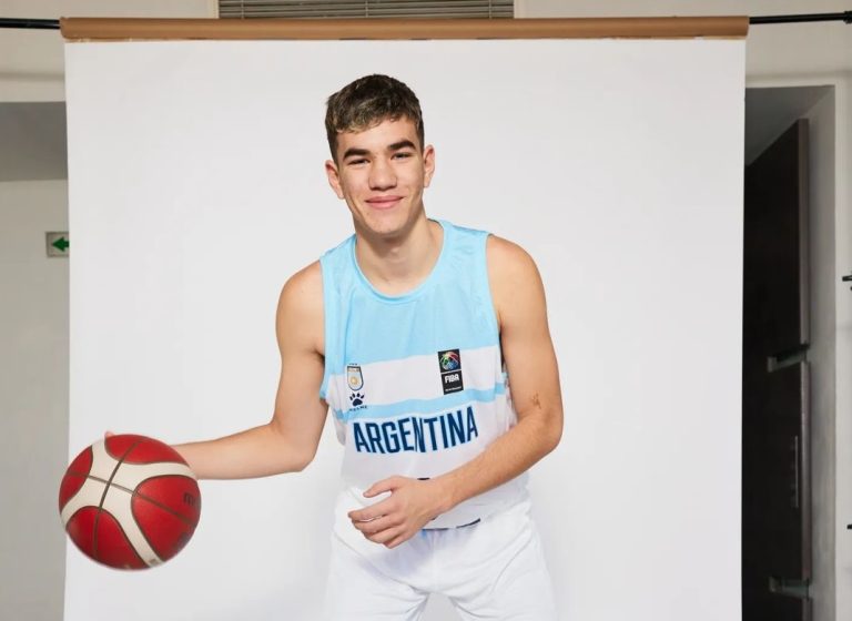 Desde las 23, Cabodevilla y la Selección Argentina U-16 debutarán en el FIBA Américas en México