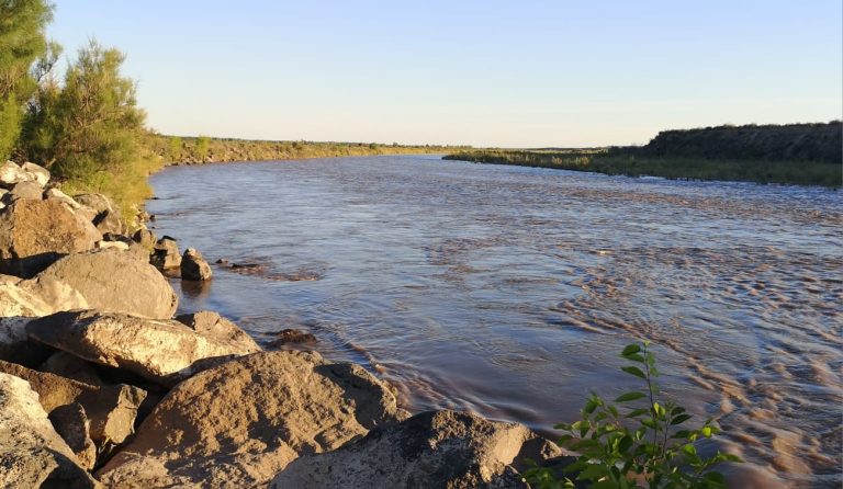 La alta cuenca del Río Colorado registró una crecida en su caudal 10 veces mayor a los últimos meses