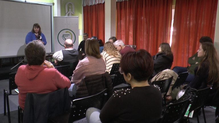 Alta respuesta de piquenses al curso sobre gerontología y geriatría
