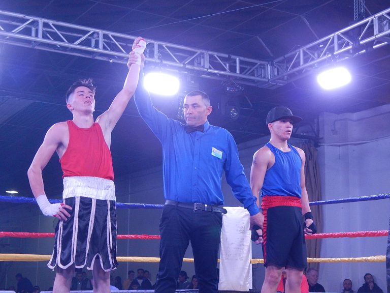 Los piquenses Cisneros, Chiaraviglio, Marino y Godoy celebraron en el regreso del boxeo a General Pico