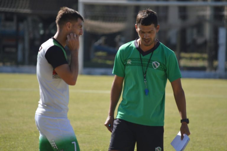 Olivera dejó de ser el DT de Ferro de Pico y ya son 2 los equipos que cambiaron de entrenador
