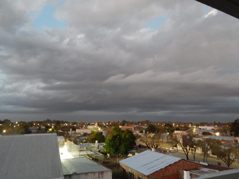 ATENCIÓN: General Pico está bajo alerta amarilla por tormentas