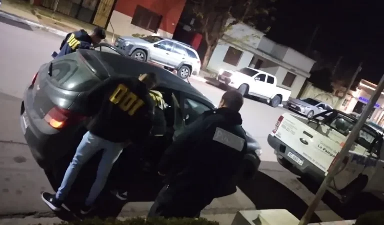 Se hicieron pasar por policías, le robaron a un vecino de Trenel $16 millones en Trenque Lauquen y fueron detenidos en Eduardo Castex