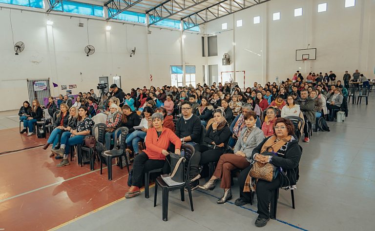 300 docentes en el Congreso Político Pedagógico: redefiniendo el trabajo docente y avanzando en derechos de los educadores