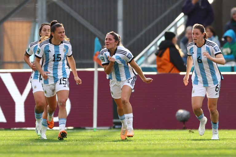 Emocionante empate de la Selección Argentina femenina ante Sudáfrica en el Mundial
