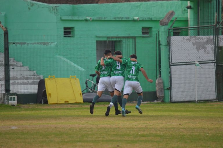 Ferro de Pico comenzó ganando el Clausura en barrio Talleres