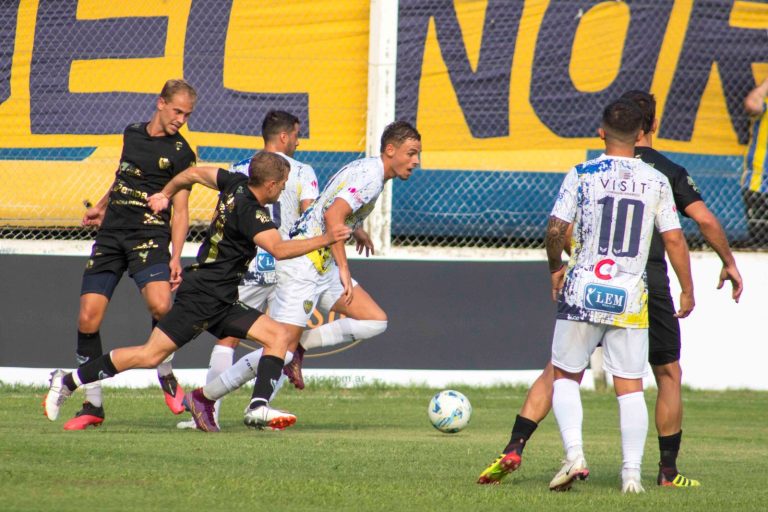 Confirmado el día y el horario para la visita de Ferro a Juventud Unida de San Luis por el Federal “A”