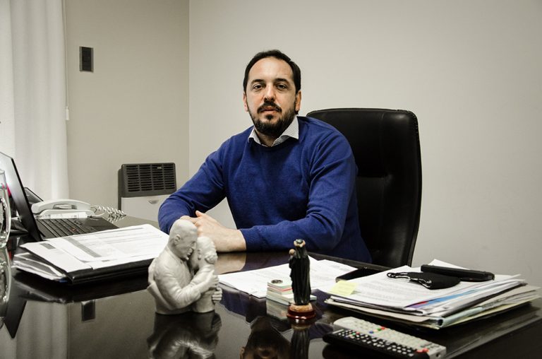 Haciendo números: Di Nápoli quedó aislado en su pelea por la coparticipación