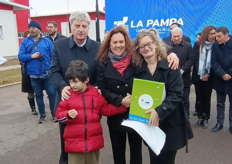 Ziliotto anuncio la licitación de 100 viviendas sociales más para General Pico y la fecha de entrega del resto de las casas