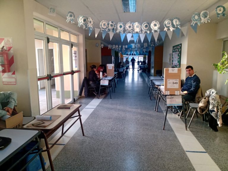 Se abrieron todas las escuelas y arrancaron los comicios en General Pico