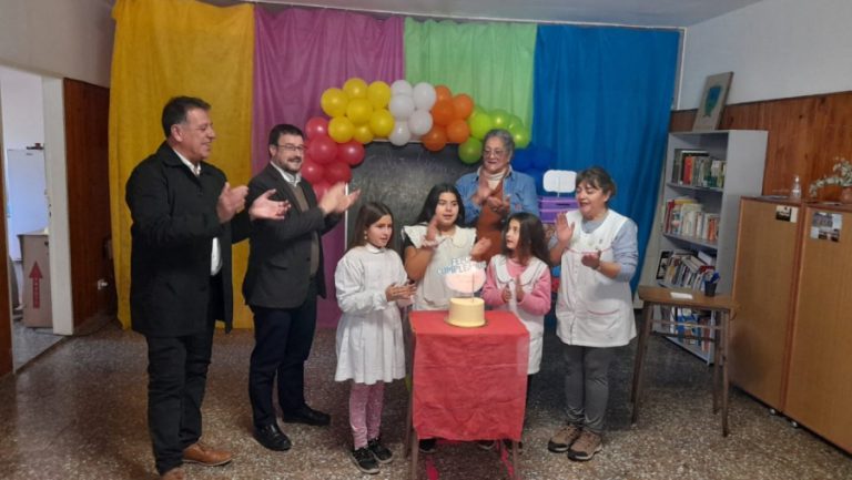 La Escuela N° 90 de La Gloria celebra su 108° aniversario con la presencia del Ministro de Educación