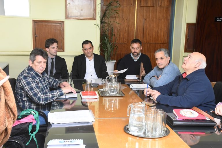 “Vamos a estar por encima de la línea de la pobreza, y esto nos parece un hecho importantísimo”, remarcó Acosta de ATE