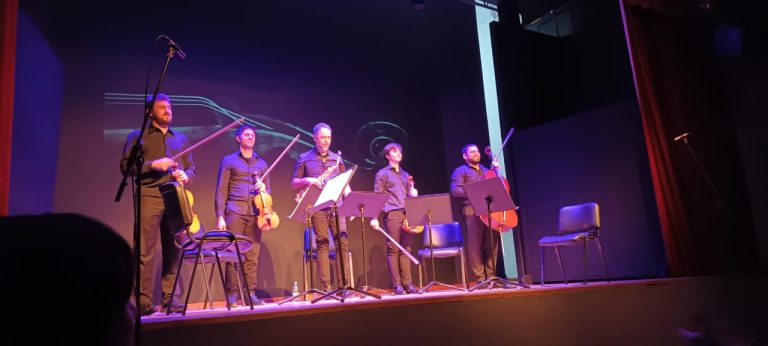 La primera fecha del ciclo musical resuena en General Pico con la actuación del Ensamble Caliban