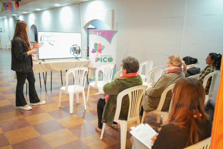 “Formando Turistas en tu Barrio” sigue recorriendo la ciudad