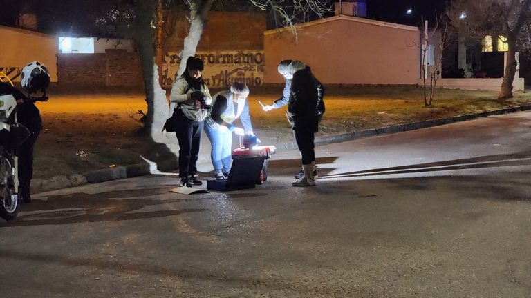 Dos hombres intentaron fugarse de un control policial: uno terminó detenido y el otro logró escaparse