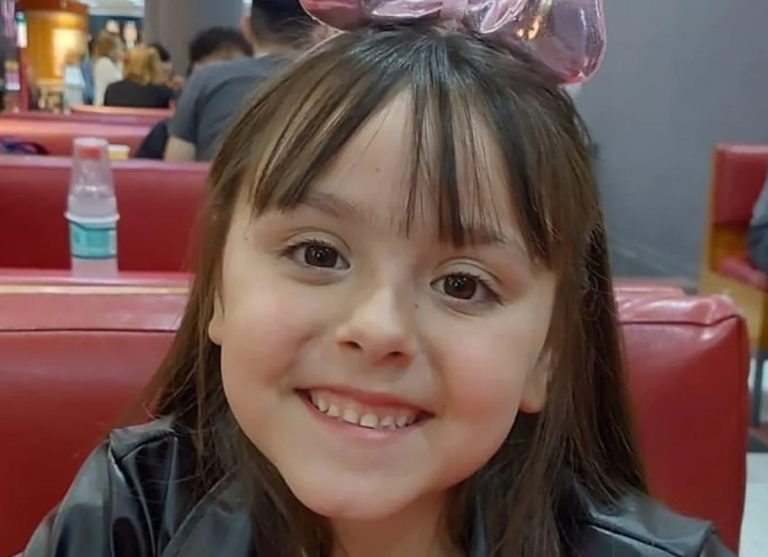 El drama de Mía: es de Monte Grande, le detectaron leucemia a sus 7 años y necesita donantes de plaquetas con un requisito único