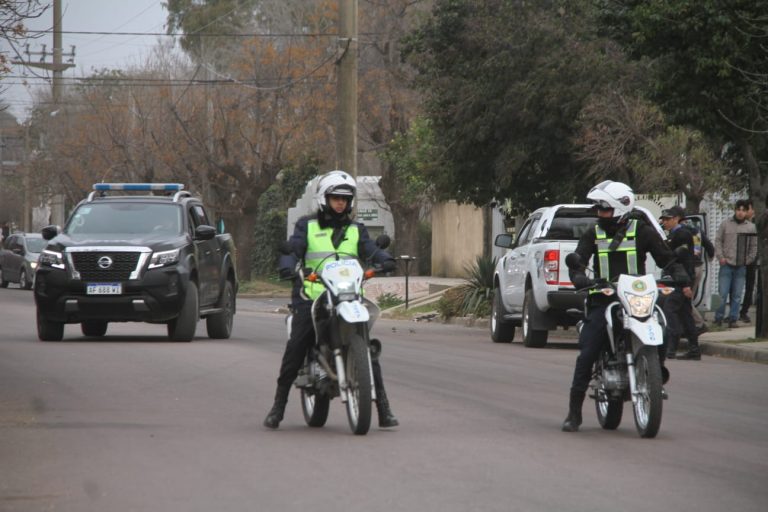 General Pico: hallazgo de munición de mortero motiva fuerte operativo policial en vivienda