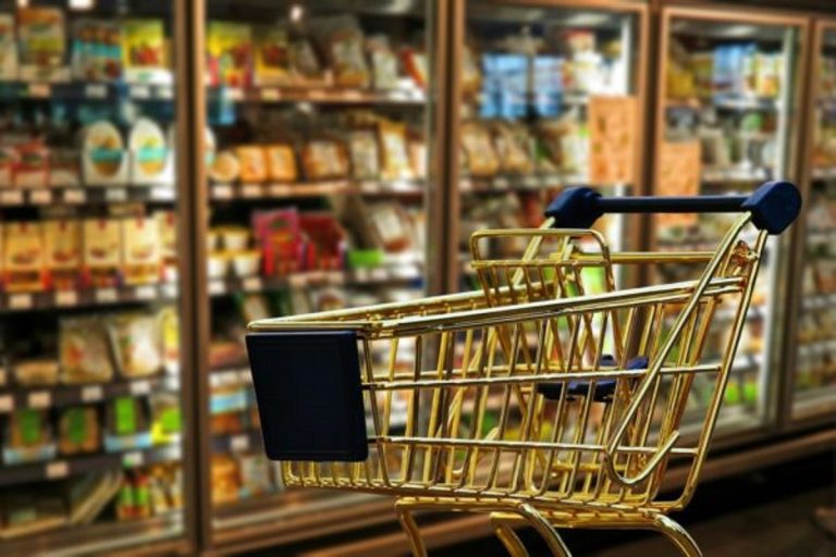 Nutrición y economía: qué debemos comprar para alimentarnos bien y no gastar de más