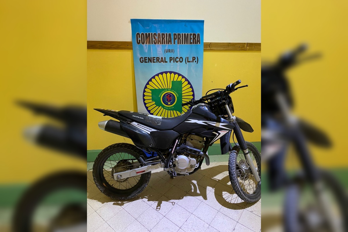Confuso episodio: la policía recupera una moto en la localidad de Arata