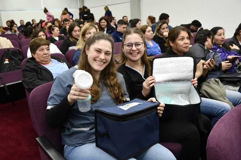 Promoviendo la Lactancia Materna: entrega de kits y capacitación en La Pampa por el Ministerio de Salud y la Secretaría de la Mujer