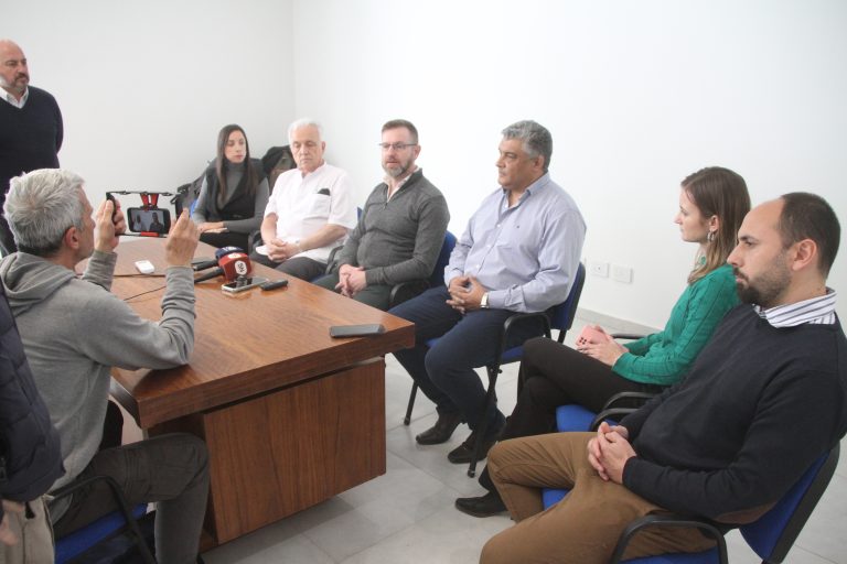 Clínicas privadas en La Pampa confirmaron en conferencia de prensa la suspensión de la atención a afiliados de PAMI