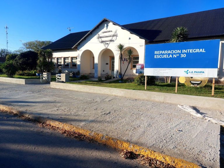 Avanza la obra de mejoras en la Escuela 30 de Embajador Martini