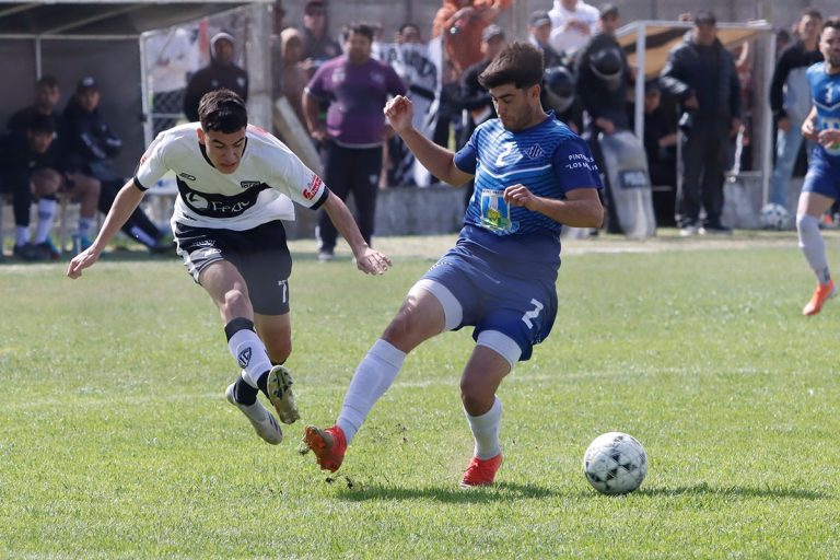 Los históricos le dieron la ventaja a Pico FBC en la ida de la Promoción de la Liga Pampeana
