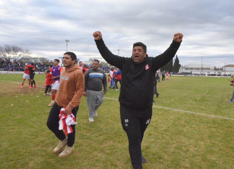 Rodrigo Chap, técnico de Costa Brava: “Tenemos un sueño, queremos defenderlo a morir”