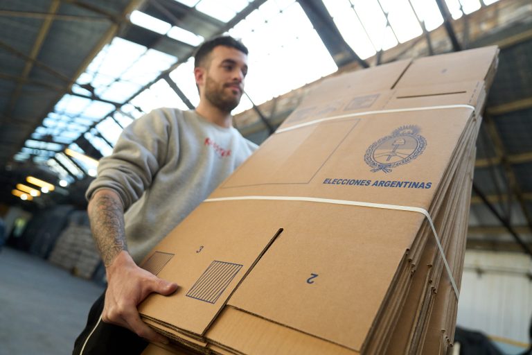 El Gobierno Nacional actualizó el valor que recibirán las autoridades de mesa en concepto de viáticos